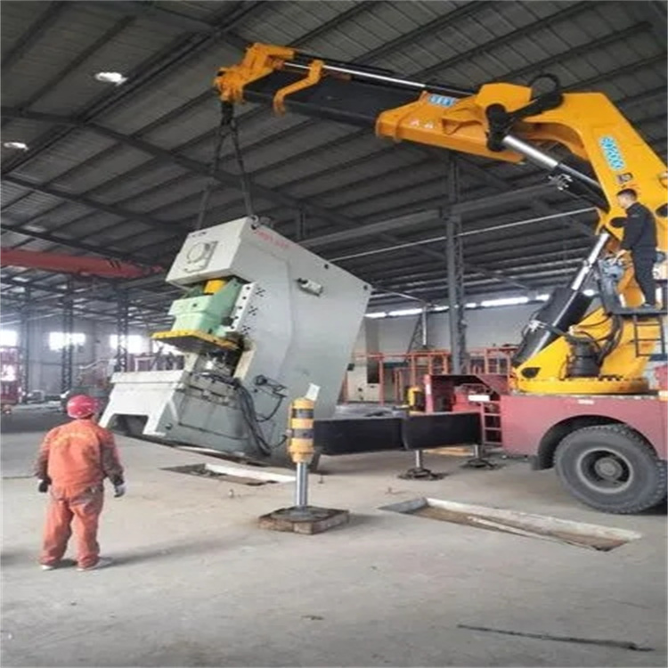 耒阳80吨折臂吊车出租附近电话